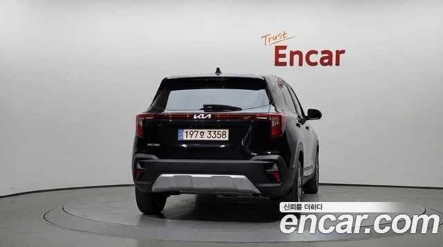 Kia Seltos из Кореи Encar