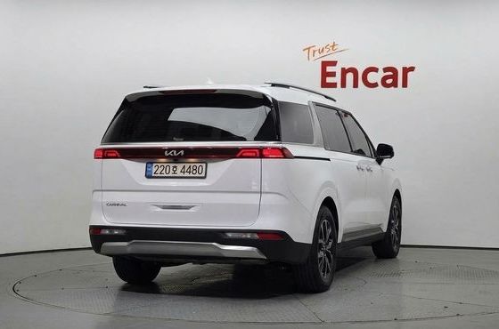 Kia Carnival Diesel 9-Seater Noblesse — пробег 72 856 км — фото 4 из 5