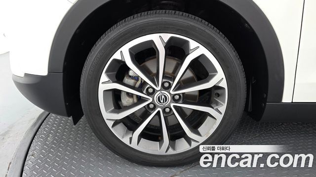 Ssangyong TIBOLI из Кореи Encar
