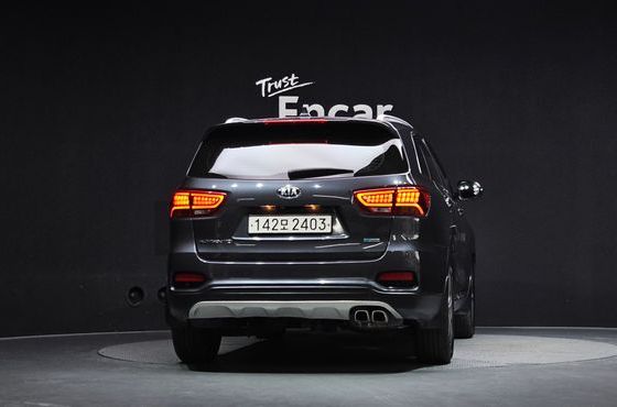 Kia Sorento Diesel 2.0 2WD Prestige — пробег 112 188 км — фото 4 из 5