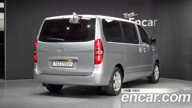 Hyundai Starex Wagon 12-Seater Smart — пробег 88 212 км — фото 2 из 5