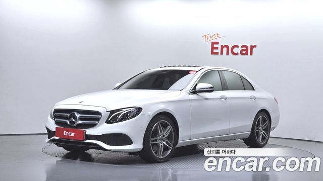 Mercedes-Benz E-Class E300 Avantgarde — пробег 83 015 км — фото 1 из 5