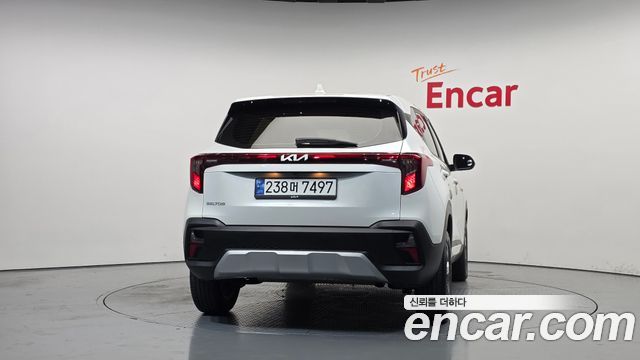 Kia Seltos из Кореи Encar