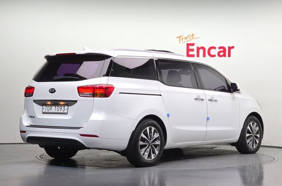 Kia Carnival 11-seater Prestige — пробег 139 620 км — фото 2 из 5
