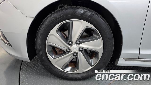 Hyundai Sonata 2.0 HEV Premium — пробег 157 347 км — фото 5 из 5