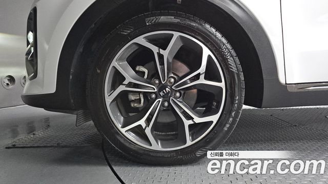 Kia Sportage из Кореи Encar