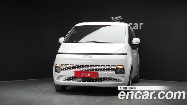 Hyundai Staria Tourer 11-Seater Modern — пробег 34 034 км — фото 3 из 5