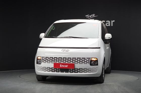 Hyundai Staria Tourer 11-Seater Modern — пробег 34 034 км — фото 3 из 5