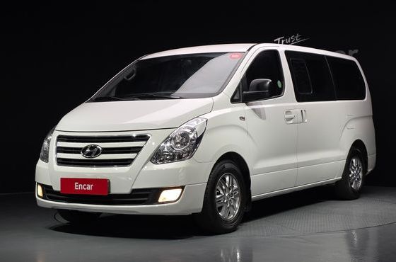 Hyundai Starex 12-Seater Wagon Smart — пробег 193 575 км — фото 1 из 5