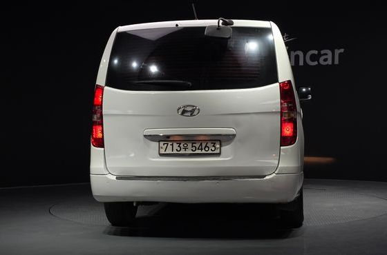 Hyundai Starex 12-Seater Wagon Smart — пробег 193 575 км — фото 4 из 5