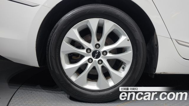Kia K8 из Кореи Encar