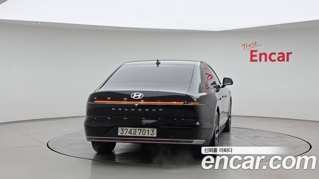 Hyundai Grandeur из Кореи Encar