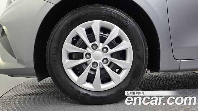 Kia K3 из Кореи Encar