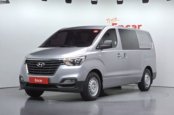 Hyundai Starex Van 5-Seater Style — пробег 209 616 км — фото 1 из 5
