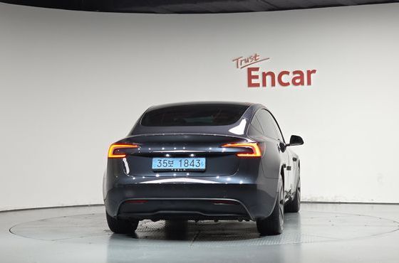 Tesla Model 3 Premium Long Range RWD — пробег 7 929 км — фото 4 из 5