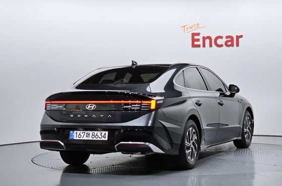 Hyundai Sonata S — пробег 10 747 км — фото 2 из 5