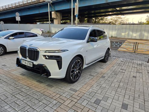 BMW X7 xDrive 40i M Sport 6STR — пробег 18 715 км — фото 1 из 5