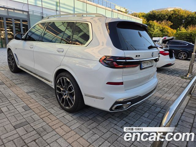 BMW X7 xDrive 40i M Sport 6STR — пробег 18 715 км — фото 2 из 5