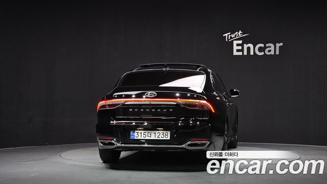 Hyundai Grandeur из Кореи Encar