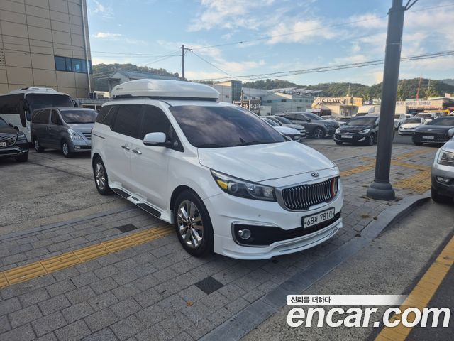 Kia Carnival 9-seater Prestige — пробег 151 650 км — фото 1 из 5