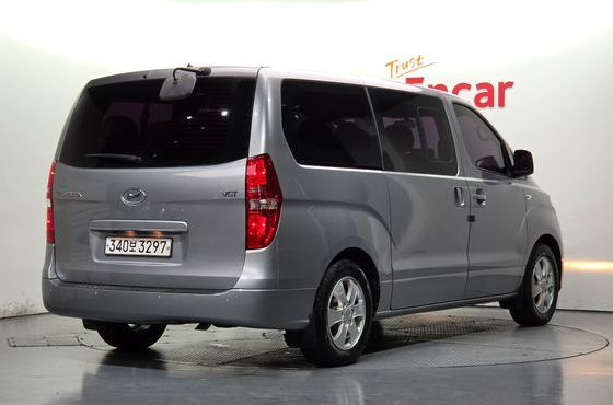 Hyundai Starex Urban 9-Seater Premium — пробег 57 342 км — фото 2 из 5