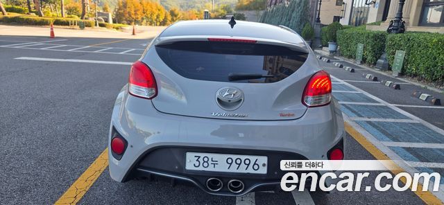Hyundai Veloster Turbo D Spec — пробег 190 723 км — фото 4 из 5