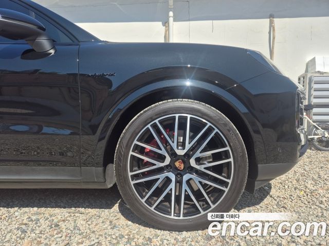 Porsche Cayenne 3.0 S E-Hybrid — пробег 32 236 км — фото 4 из 5