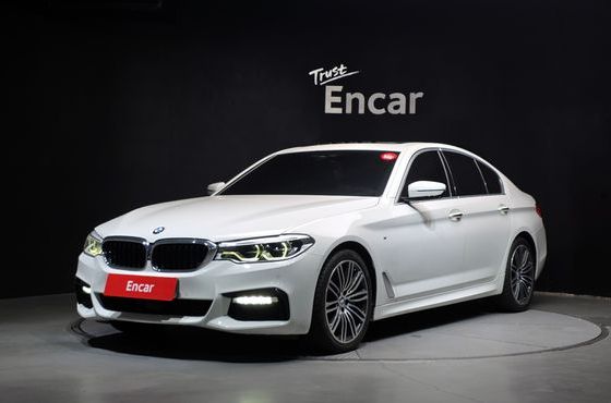 BMW 5-Series 530i xDrive M Sport Package Plus — пробег 103 042 км — фото 1 из 5