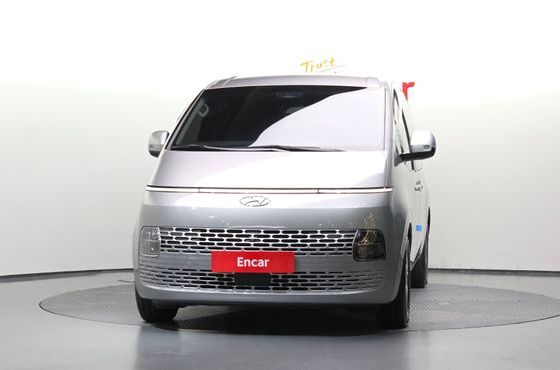 Hyundai Staria L3.5 Cargo 5-Seater Modern — пробег 27 571 км — фото 3 из 5