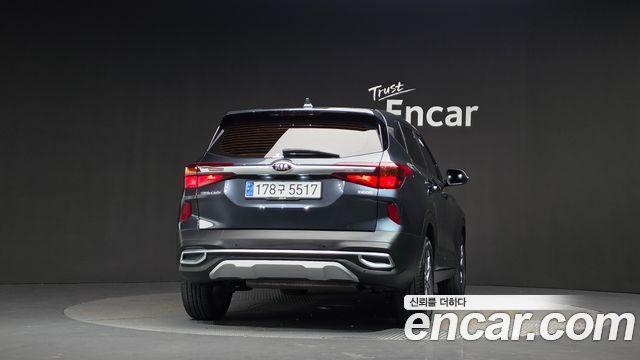 Kia Seltos из Кореи Encar
