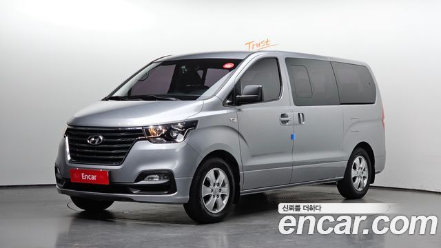 Hyundai Starex Wagon 12-Seater Smart — пробег 95 787 км — фото 1 из 5