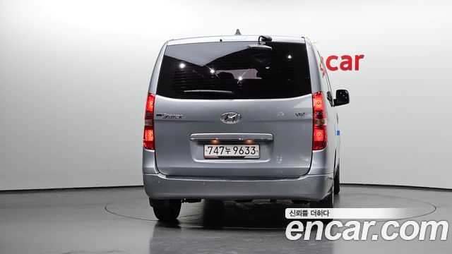 Hyundai Starex Wagon 12-Seater Smart — пробег 95 787 км — фото 4 из 5