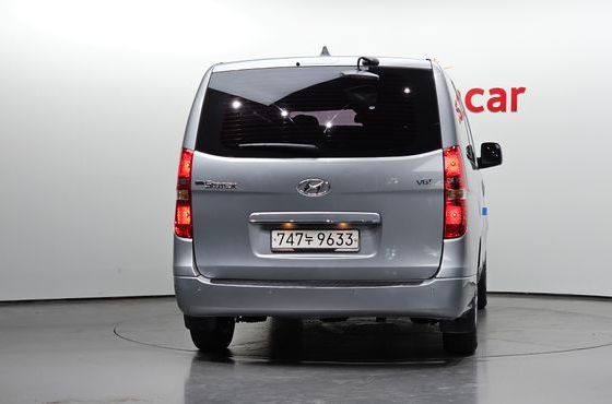 Hyundai Starex Wagon 12-Seater Smart — пробег 95 787 км — фото 4 из 5