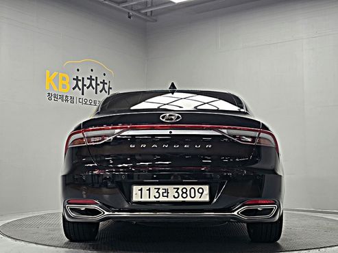 Hyundai Grandeur 2.5 Le Blanc — пробег 28 784 км — фото 4 из 5