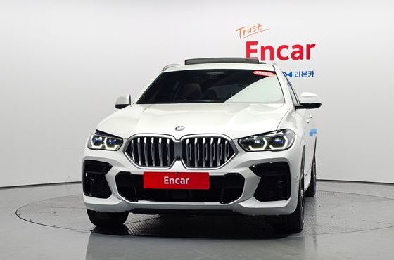 BMW X6 xDrive40i M Sport — пробег 49 286 км — фото 3 из 5