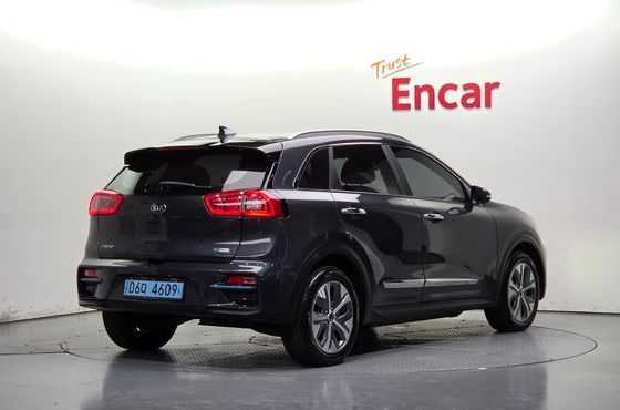 Kia Niro Noblesse — пробег 148 141 км — фото 2 из 5