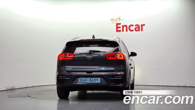 Kia Niro Noblesse — пробег 148 141 км — фото 4 из 5