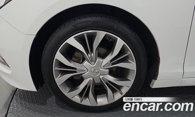 Hyundai Sonata 2.0 Smart — пробег 122 731 км — фото 5 из 5