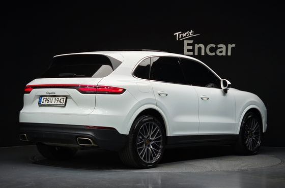 Porsche Cayenne 3.0 — пробег 13 612 км — фото 2 из 5