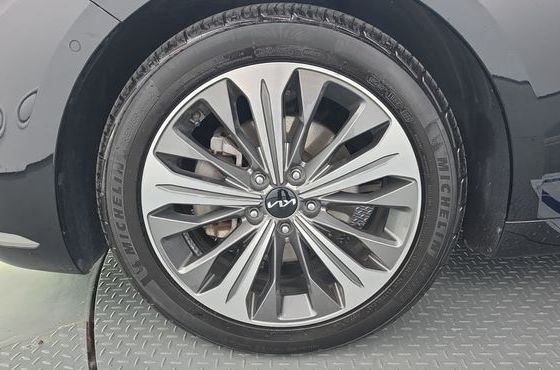 Kia K8 Signature Special — пробег 75 327 км — фото 5 из 5