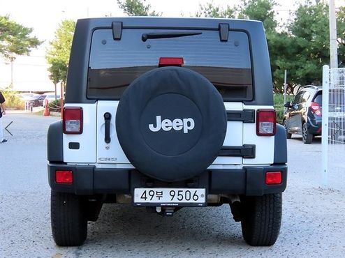 Jeep Wrangler 2.8 Diesel Rubicon 4Door — пробег 98 770 км — фото 4 из 5