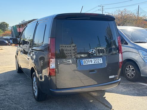 Hyundai Staria Cargo 5-Seater Modern — пробег 33 447 км — фото 4 из 5