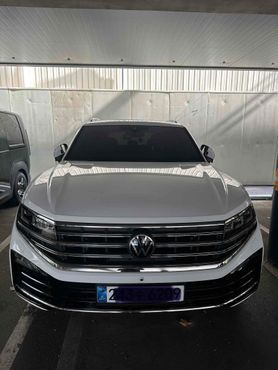 Volkswagen Touareg 3.0 TDI Prestige — пробег 14 400 км — фото 1 из 5