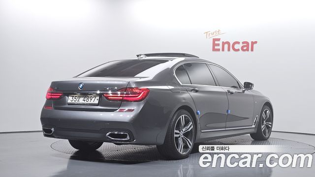 BMW 7-Series 740Li xDrive M Sport Package — пробег 203 874 км — фото 2 из 5