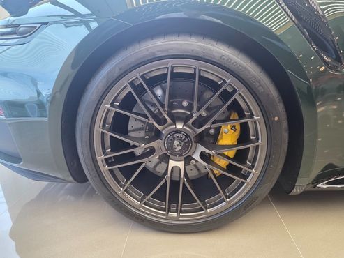 Porsche 911 Carrera S — пробег 30 км — фото 5 из 5