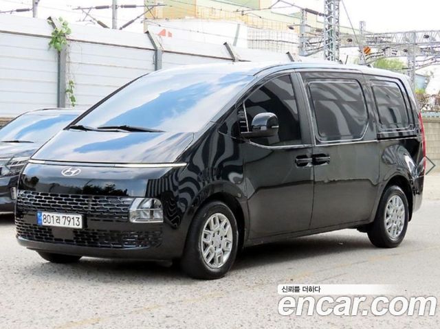 Hyundai Staria Cargo 3-Seater Modern — пробег 168 478 км — фото 3 из 5