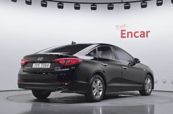 Hyundai Sonata 2.0 Style — пробег 106 268 км — фото 2 из 5