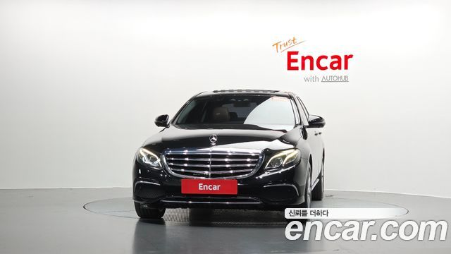 Mercedes-Benz E-Class из Кореи Encar
