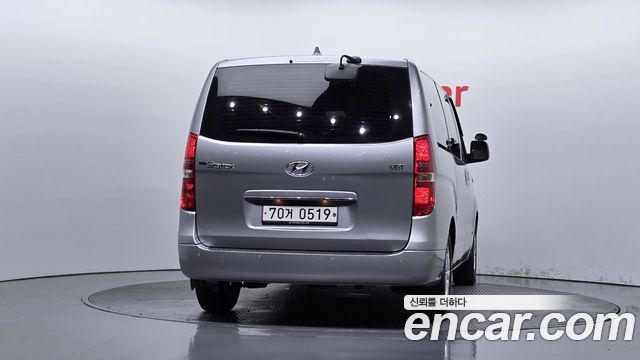Hyundai Starex Wagon 12-Seater Smart — пробег 137 333 км — фото 4 из 5