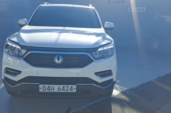 Ssangyong Rexton Diesel 2.2 4WD Heritage — пробег 83 983 км — фото 2 из 5